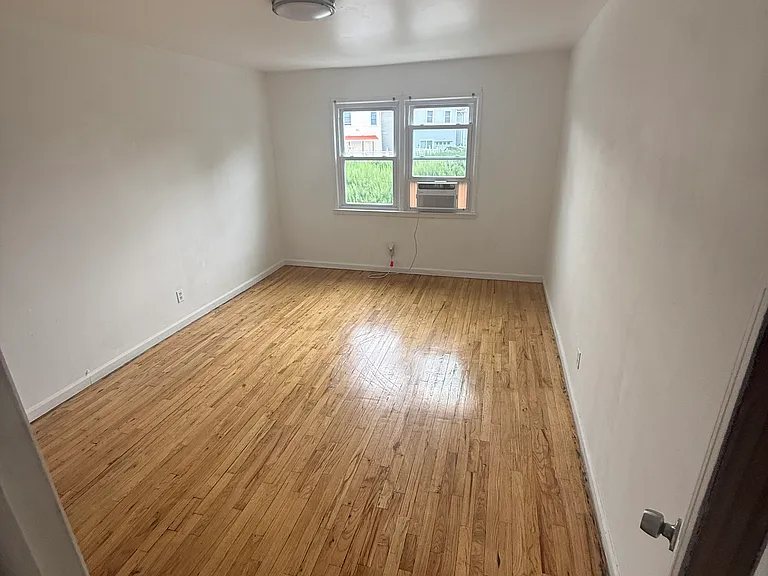 60 Sycamore Rd #2 — Photo 11