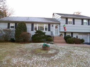 11 Cedar St, East Hanover, NJ 07936
