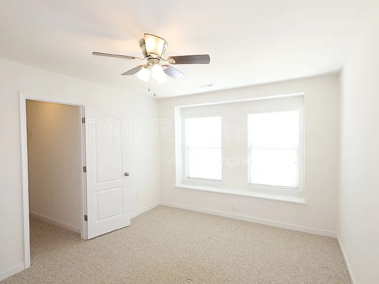 14106 Shallow Creek Ln — Photo 29