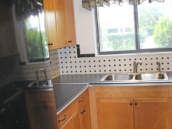 Newer Renovated Kitchen