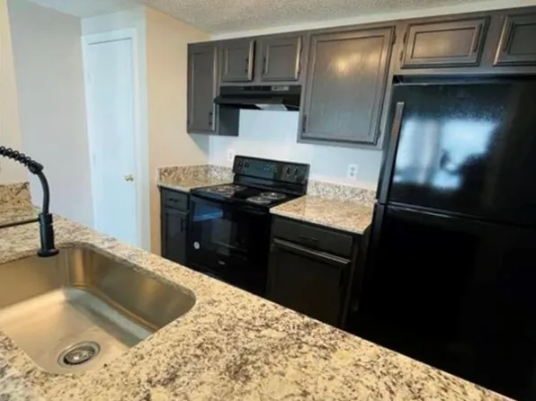 1624 Arlyn Cir APT G, Charlotte, NC 28213