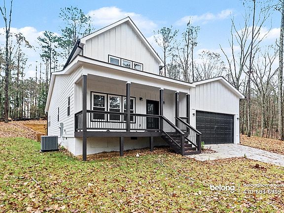 2nd image of 3220 Sweetbriar Dr