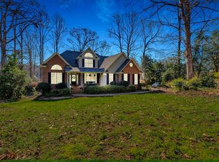 211 Waterford Dr, Inman, SC 29349