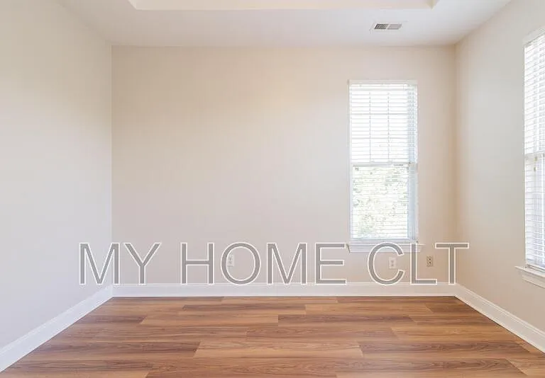 6716 Mallard Park Dr #1 — Photo 11