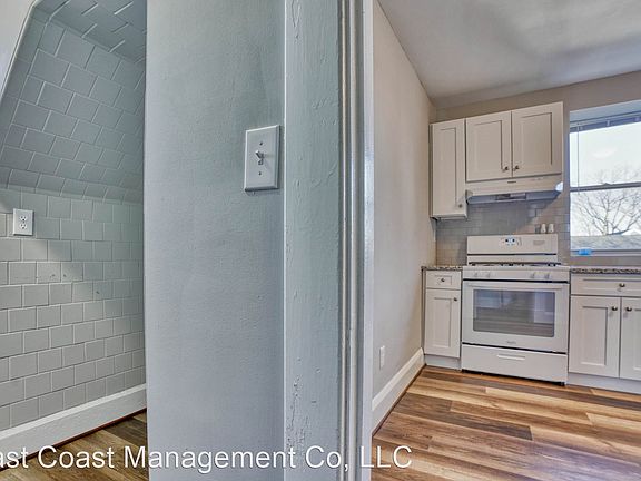4th image of 2110 Taylor Ave Floor 2