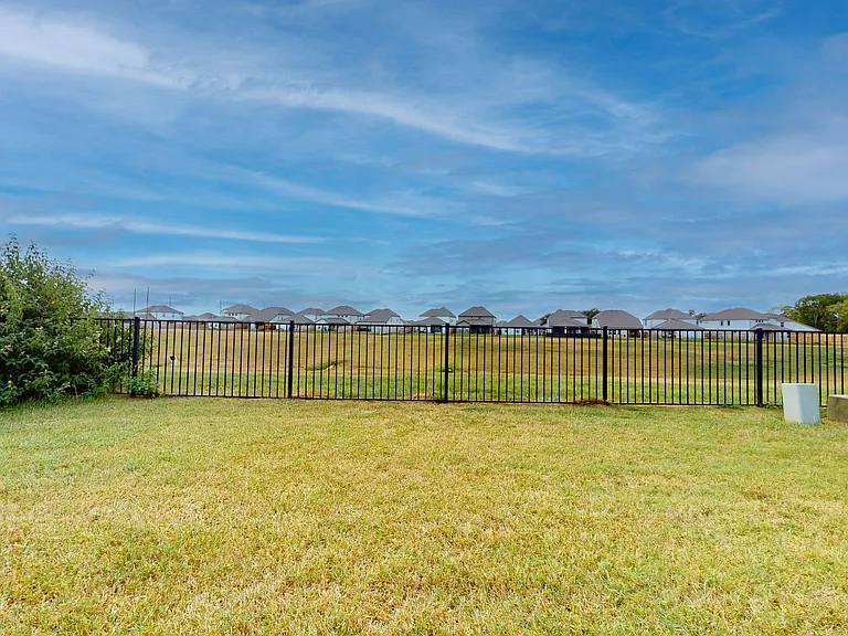 15103 Signal Ridge Way — Photo 26