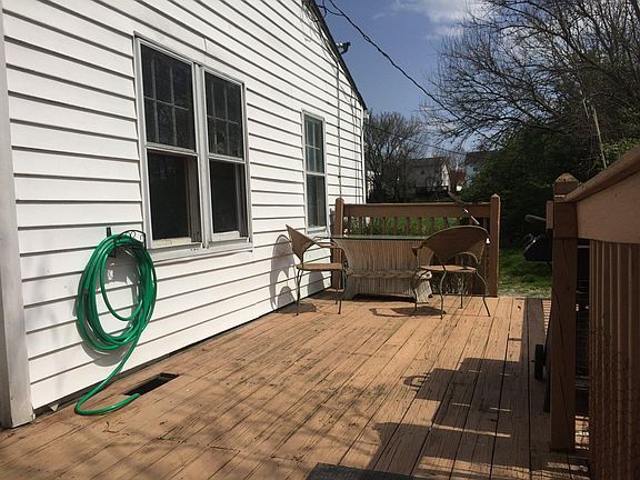 2nd image of 680 Woodward Ln