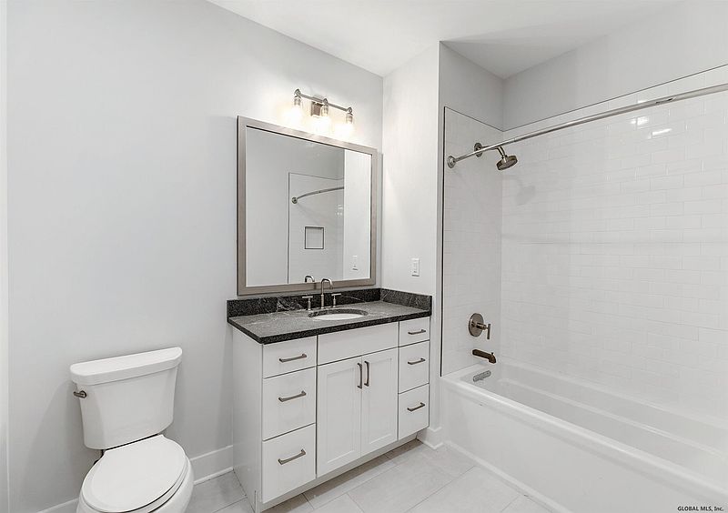 5th image of 116 West Avenue #308