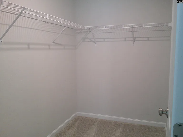 214 Ridley Hill Ln — Photo 7