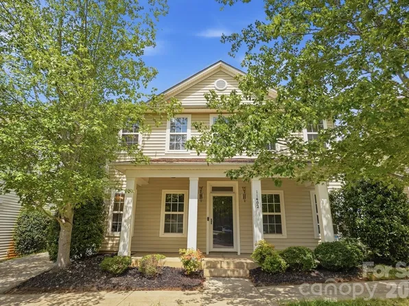 11402 Heritage Green Dr, Cornelius, NC 28031