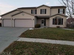 2872 Bear Claw St, Normal, IL 61761