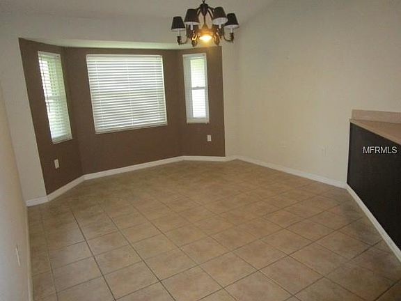 3rd image of 318 Cortez Ct