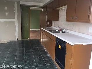2nd image of 78 Broadway St