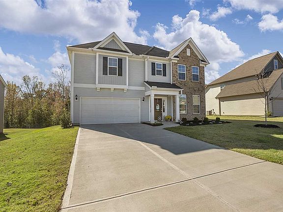 2nd image of 320 Autumn Glen Dr