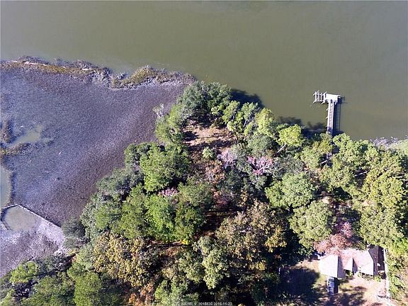 3rd image of 70 Brannan Point Dr