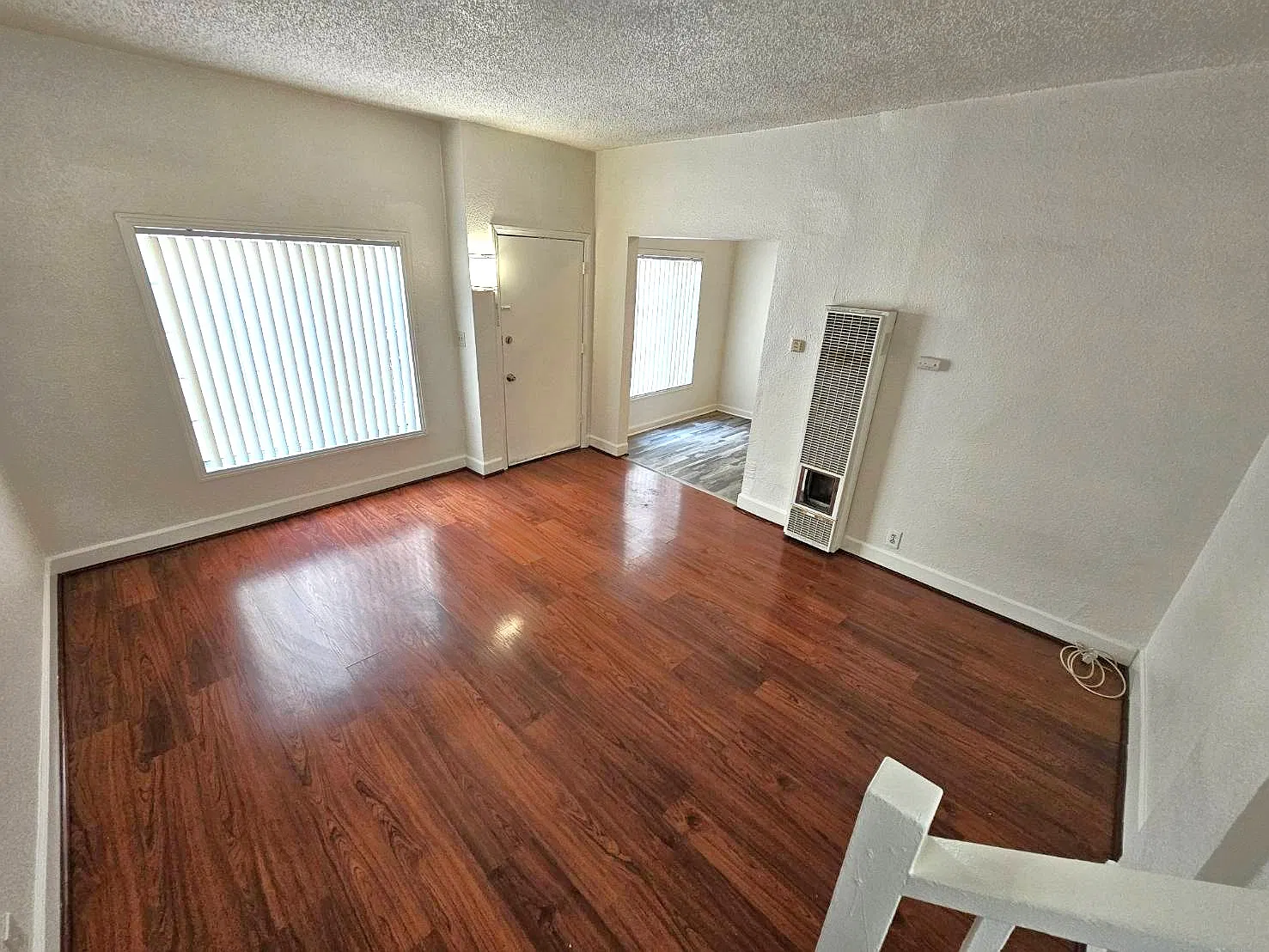 2 bed, 1.5 bath, 927 sqft, $2,150 — Photo 4
