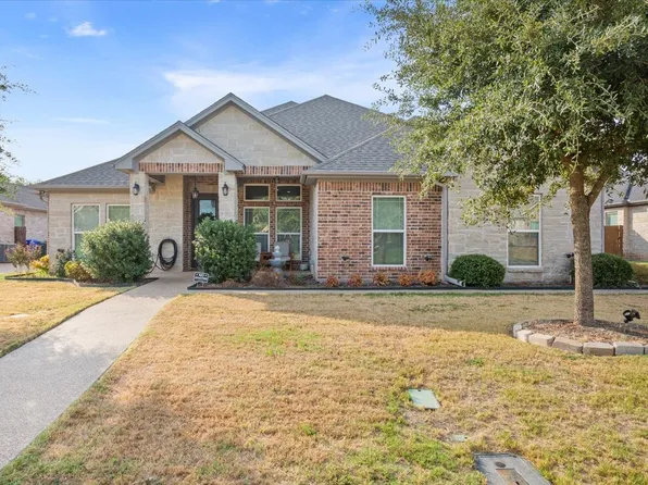 10305 Creekside Ln, Waco, TX 76712