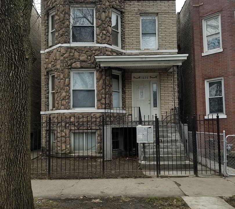 1st image of 1626 N Tripp Ave
