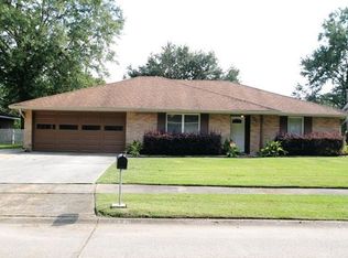 1626 Eastwood Dr, Slidell, LA 70458