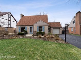 1942 Central Rd, Glenview, IL 60025