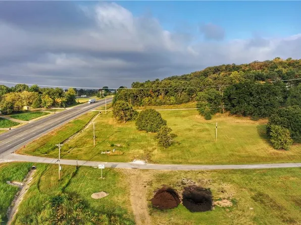 2497 E Aarons Dr, Springdale, AR 72764