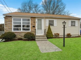 85 Prentice Ave, Pawtucket, RI 02860