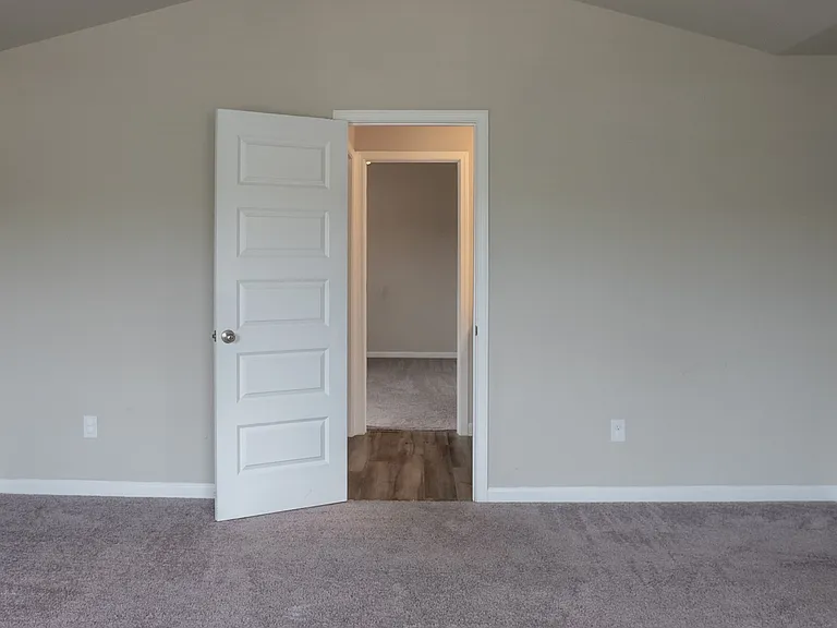 197 Jodi Pl — Photo 52