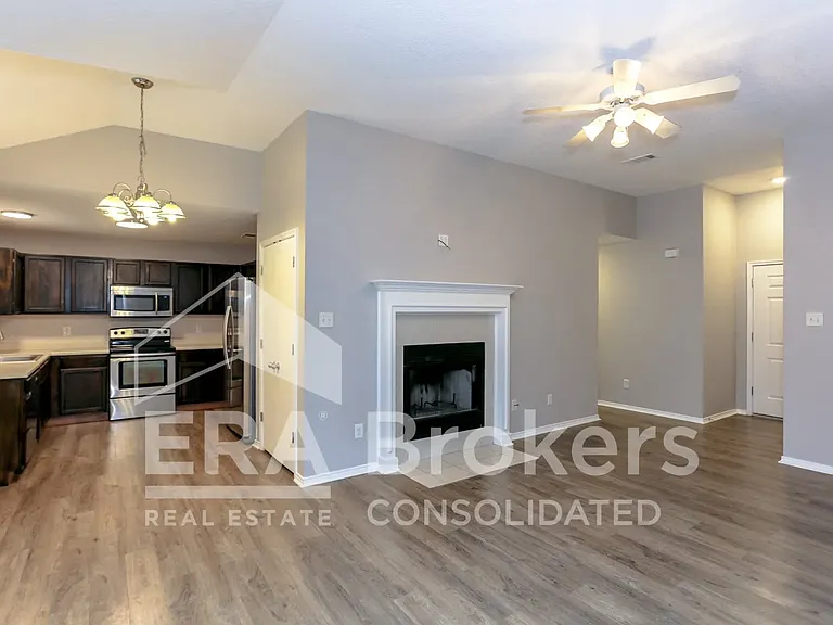 1614 Twisted Oak Dr #TWISTEDOAK1614 — Photo 6