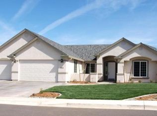 925 Bellagio Ter, Redding, CA 96003