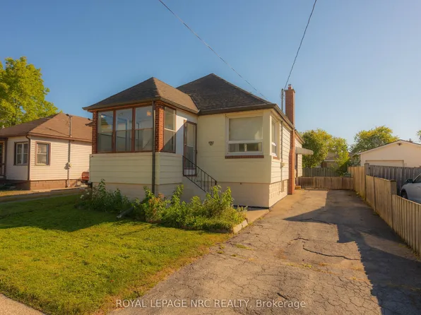 56 Lyons Ave, Welland, ON L3B 1L7
