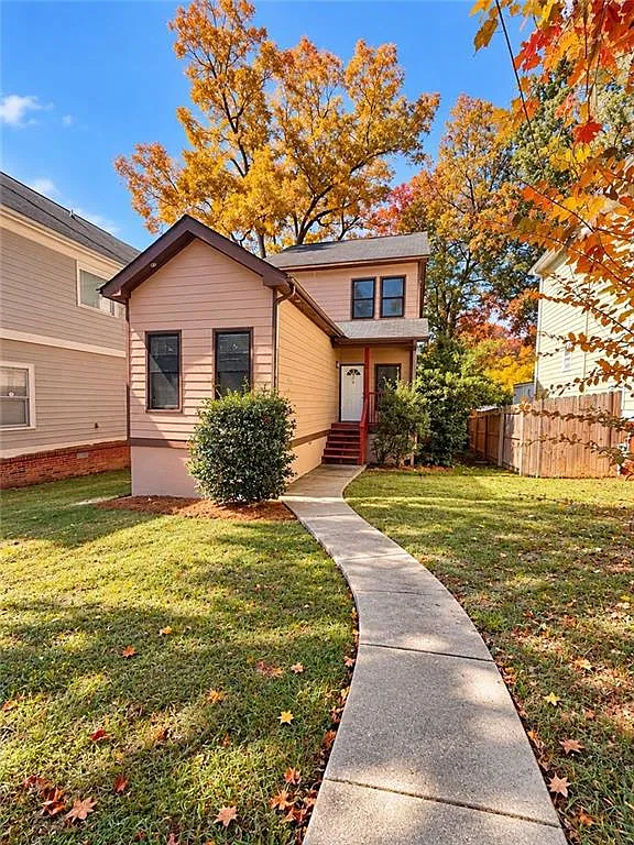 4 bed, 3.5 bath, $3,425 — Photo 1
