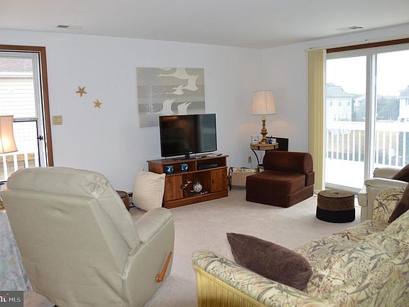 4th image of 34879 Alda Ln