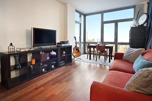 Sold by Town Residential | media 18