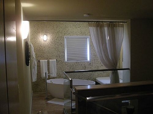 2nd image of 901 S Royal Poinciana Blvd