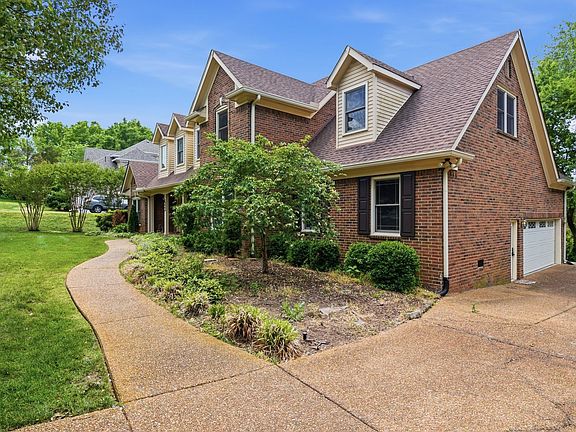 2nd image of 261 Poteat Pl