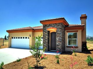 1039 Kiwi Grv, Riverside, CA 92501