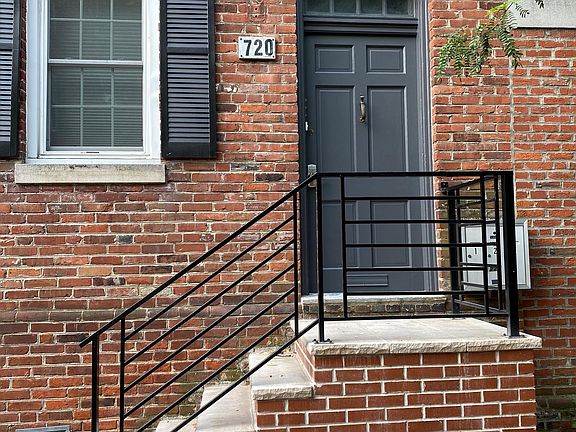 2nd image of 720 Lombard St Floor 1