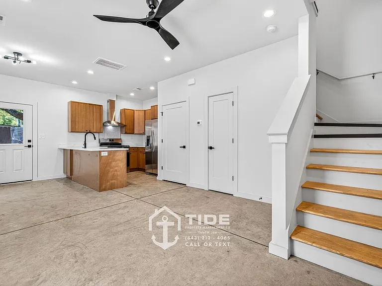 5810 Knight St — Photo 5