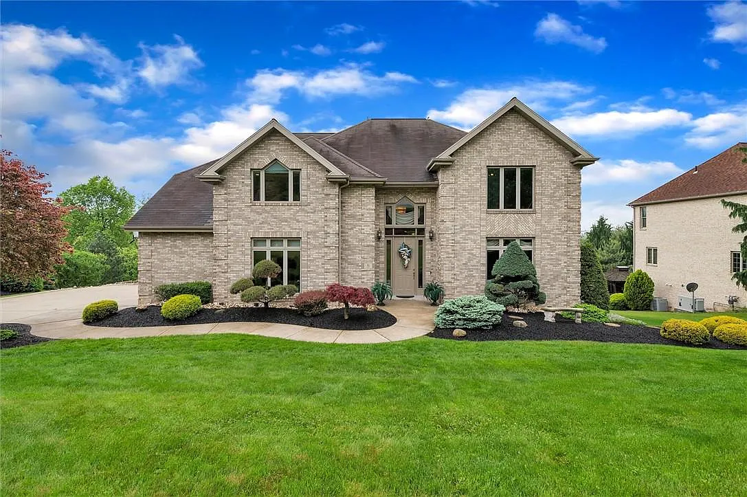 8 Kingswood Ct photo 1