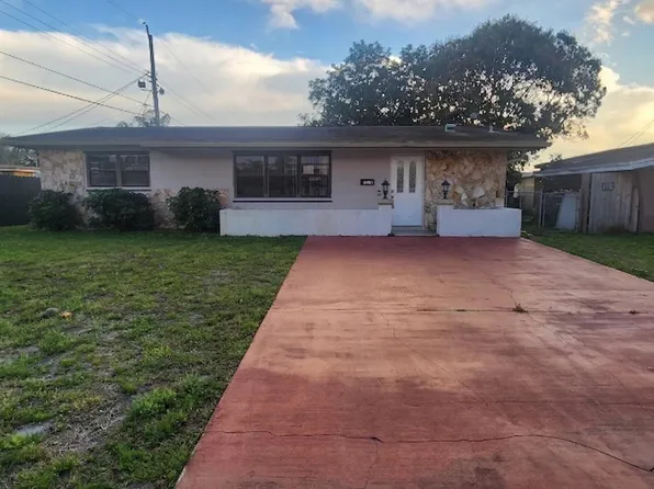 7670 NW 11th Court, Pembroke Pines, FL 33024
