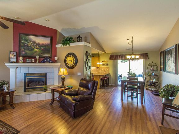 5th image of 4405 Hillington Ct