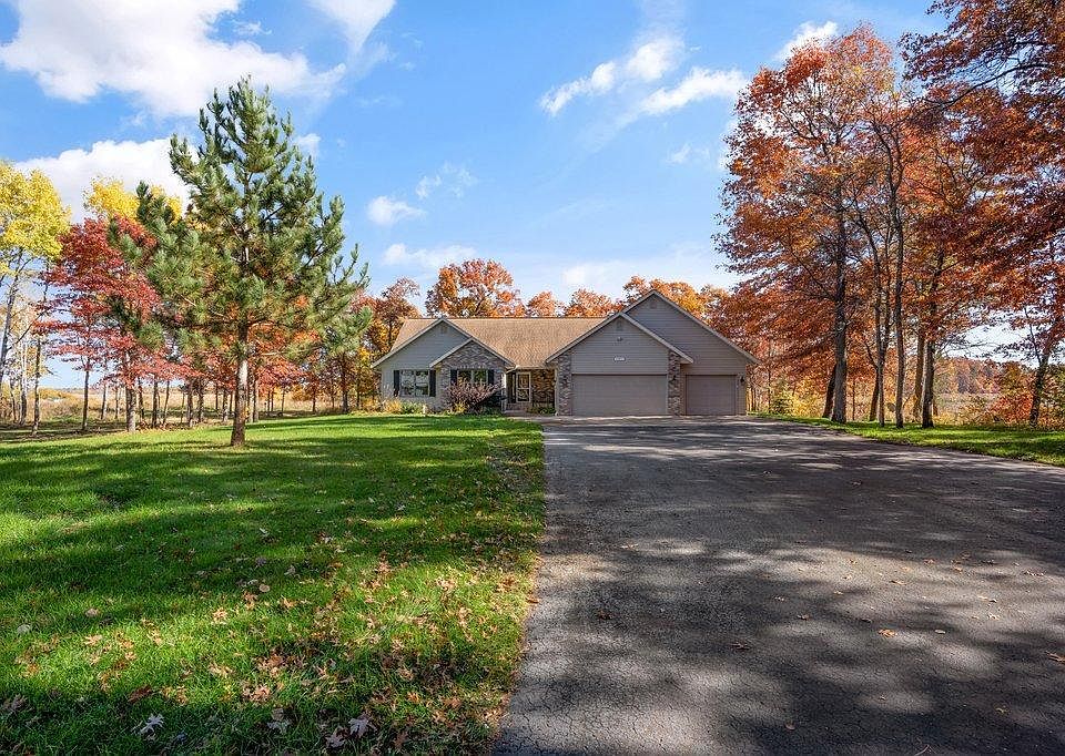 10874 Crescent Dr, Nisswa, MN 56468 | Zillow