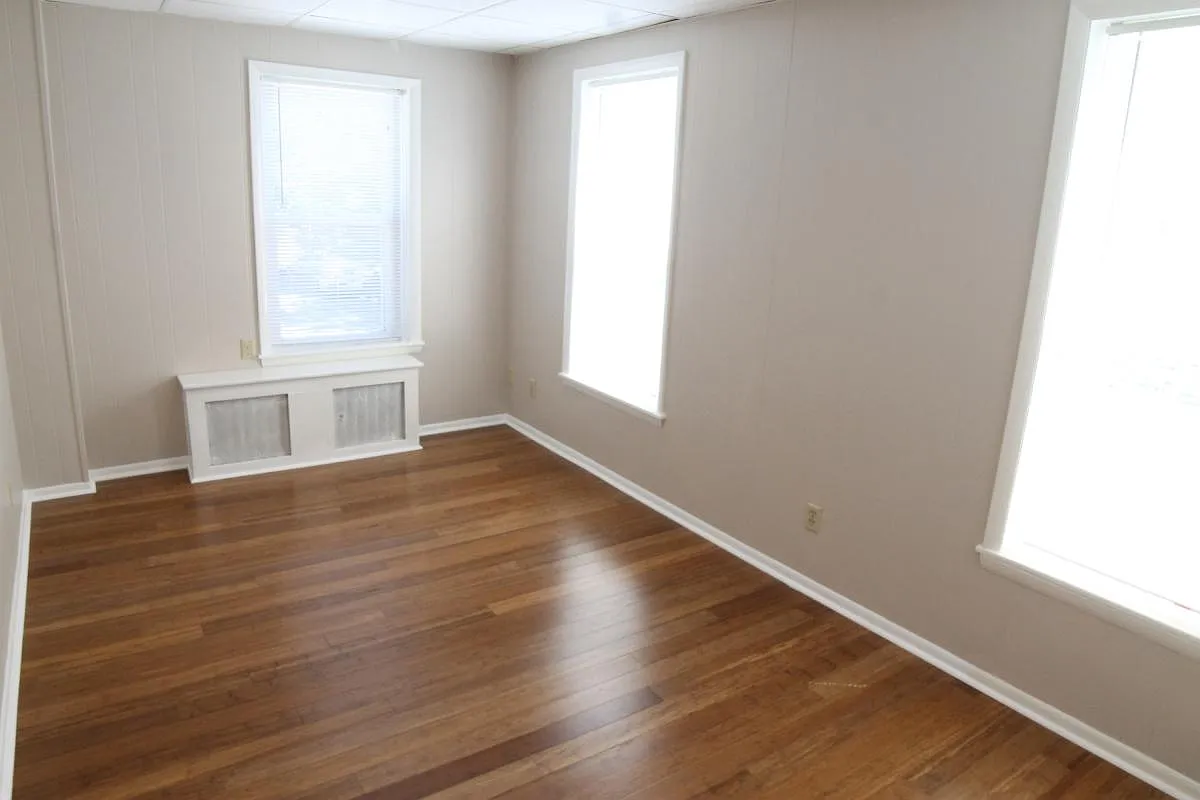 2 bed, 1000 sqft, $1,725 — Photo 4
