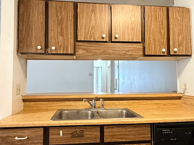 4915 Sierra Madre Dr — Photo 22