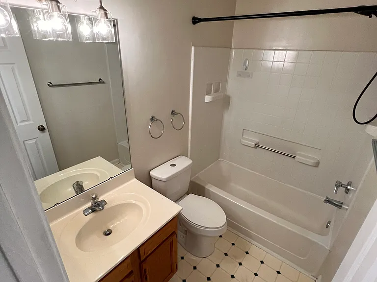 12705 Tucker Crossing Ln — Photo 21