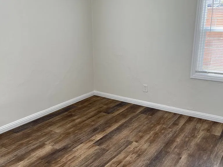 1444 Chestnut Ave — Photo 15