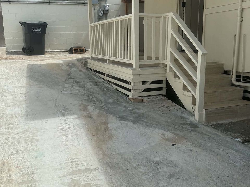 1st image of 3627 Aliamanu St #1