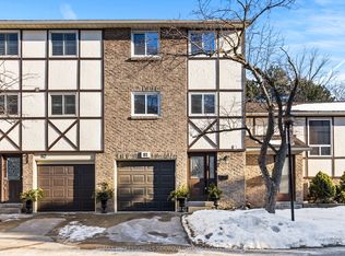 1485 Gulleden Dr #81, Mississauga, ON L4X 2T2