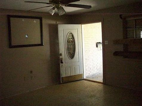2nd image of 3808 E Louisiana State Dr