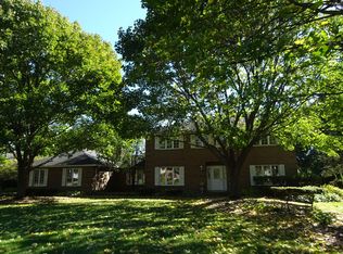 57 Highgate Crse, Saint Charles, IL 60174